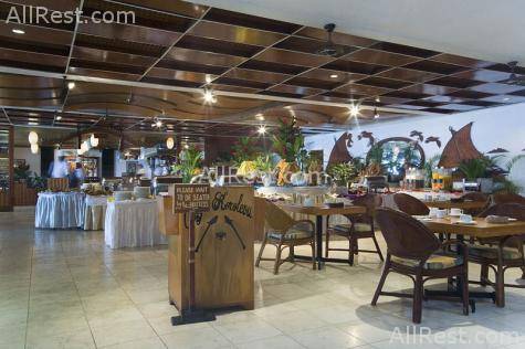 Warwick Fiji Resort & Spa 9